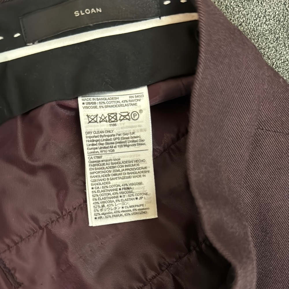 Banana Republic Women's Ankle Pants in Rich Burgundy - Picture 4 of 6
